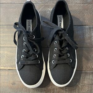 Steve Madden Black Canvas Low-Top Sneakers with White Soles
